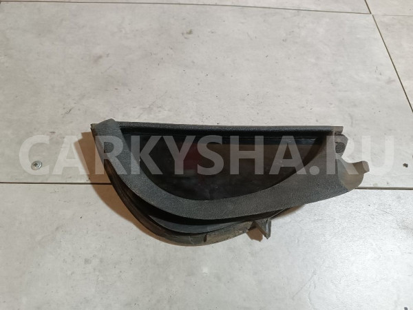 Стекло двери задней левой (форточка) Nissan Cefiro оригинальный номер 822632Y910