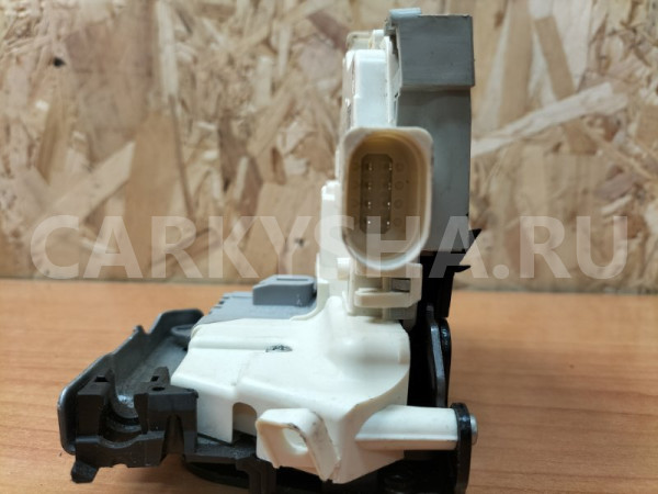 Замок двери задний правый Audi Q5 FYB 2020 Audi Q5 оригинальный номер 4G0839016F