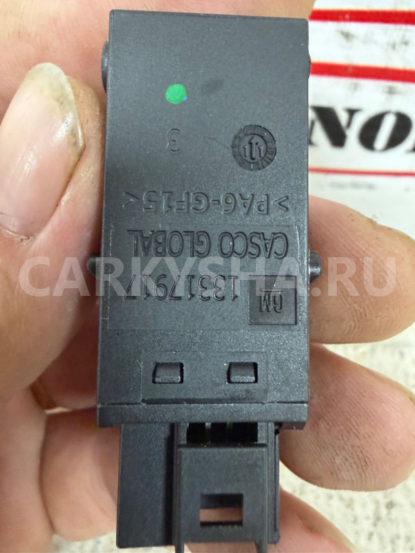 Разъем AUX Chevrolet Cruze J300 Chevrolet Cruze оригинальный номер 13318777