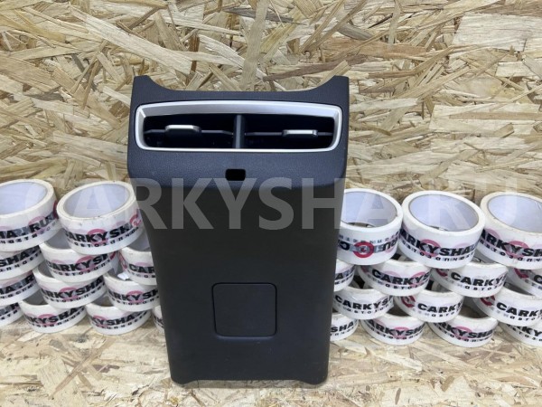 Задняя крышка центральной консоли Jetour Dashing оригинальный номер 401P00163AA