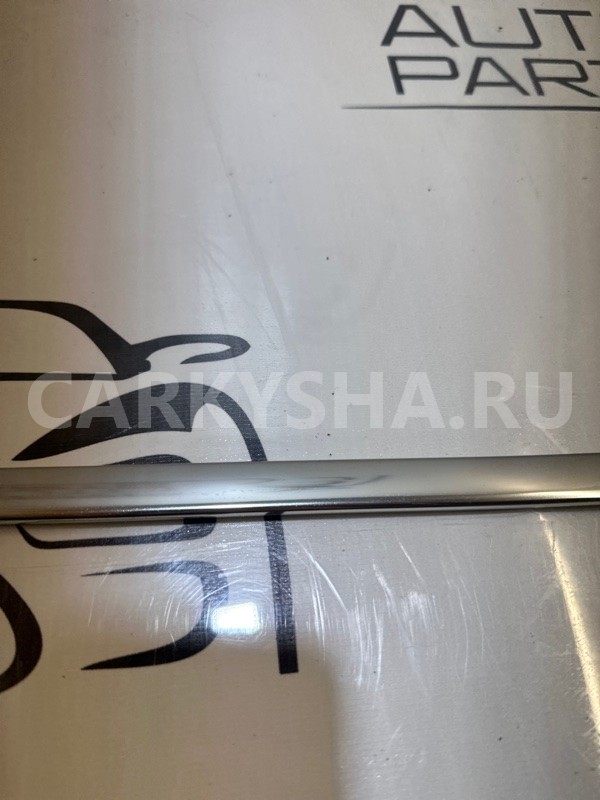 Молдинг двери задний правый Audi Q7 4L BTR 2008 Audi 200 