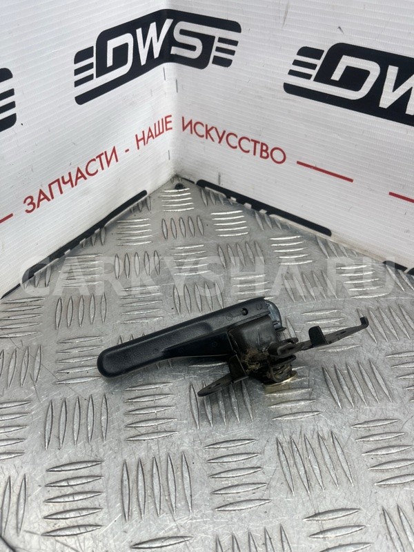 Кнопка открывания бензобака Nissan X-Trail 