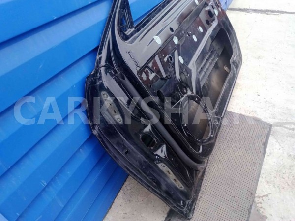 Дверь правая Mercedes E C207 Mercedes-Benz E-klasse оригинальный номер a2077220210