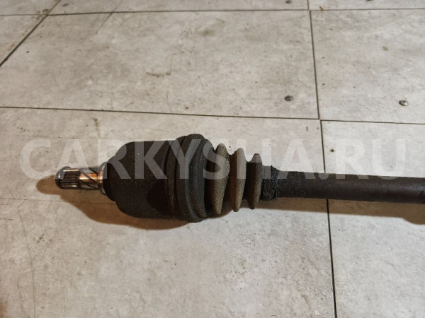 Полуось передняя правая Nissan Primera оригинальный номер 391009F611
