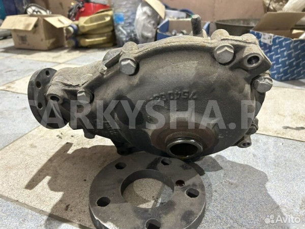 Редуктор передний BMW X3 E83 N52B30 2006 BMW X3 оригинальный номер 31 50 7 603 002