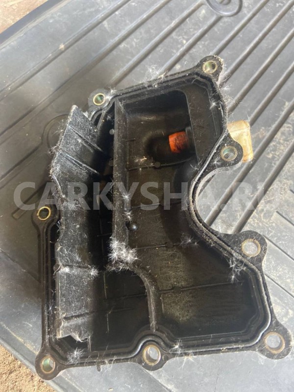 Крышка картерных газов Mazda 6 GG (2002—2005) Mazda 2 оригинальный номер 489bkj56002