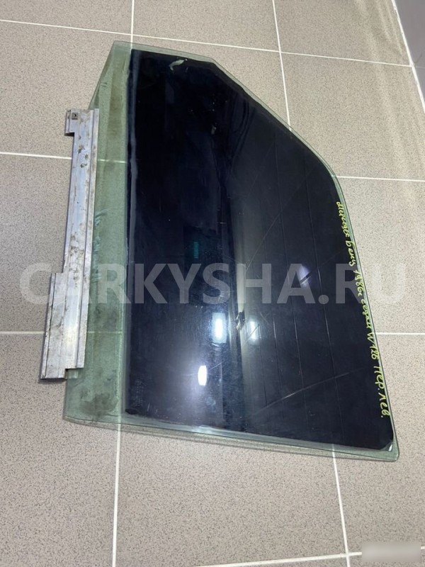 Стекло в дверь переднее левое Mercedes-Benz w126 Mercedes-Benz S-klasse 