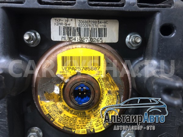 Подушка безопасности водителя в руль Renault Logan Renault 15 оригинальный номер 8200891578