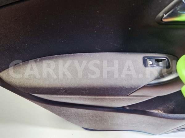 Обшивка двери задняя левая Volkswagen Polo 09-20 Volkswagen Polo оригинальный номер 6RU867211D