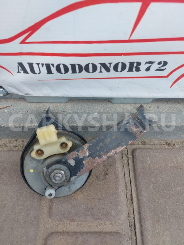 Сигнал звуковой Peugeot 308 Nissan Primera оригинальный номер 703881157