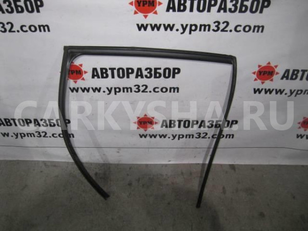 Уплотнитель стекла задней левой двери Toyota Avensis III 2009-2011 Toyota Avensis оригинальный номер 6815205100