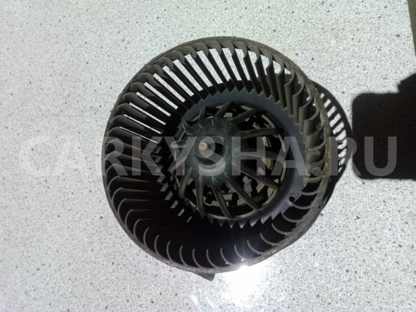 Моторчик отопителя Renault Sandero I (2009—2014) Renault 14 оригинальный номер 272106020R