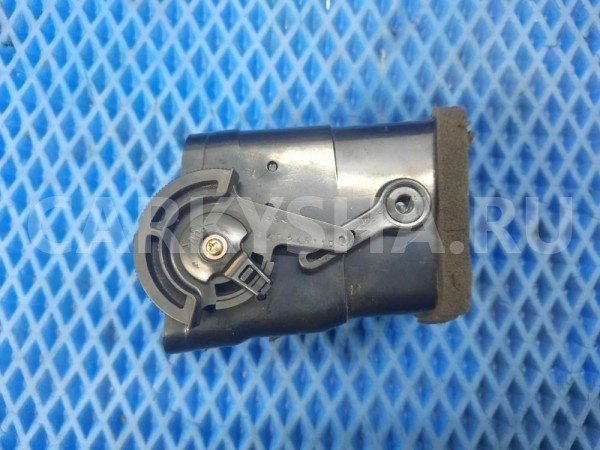 Дефлектор воздуховода передний левый Pajero 3 Mitsubishi i оригинальный номер MR40245102