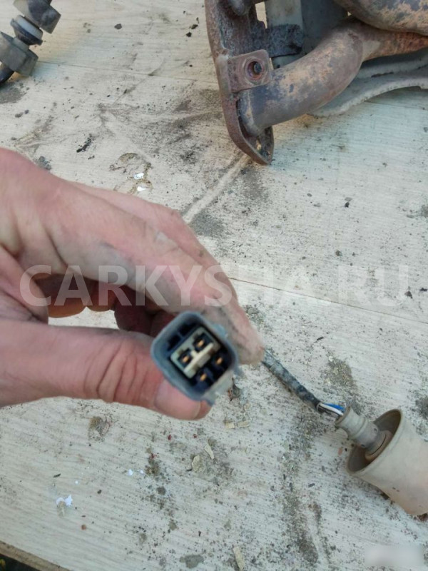 Лямбда зонд первый Toyota Corolla Auris Toyota Auris 