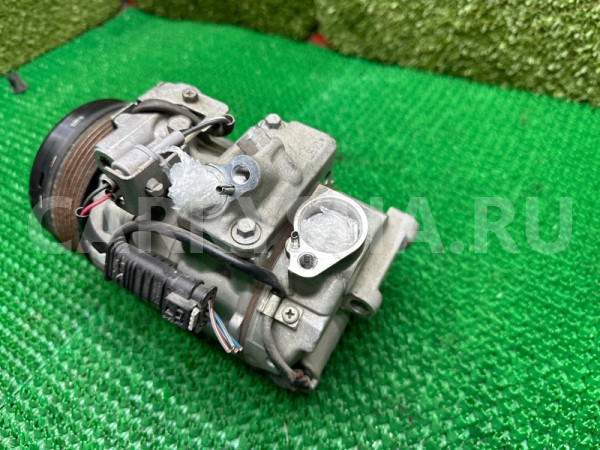 Компрессор кондиционера Mercedes C 2007-2015 A0032308611 W204 1.8 Mercedes-Benz C-klasse 