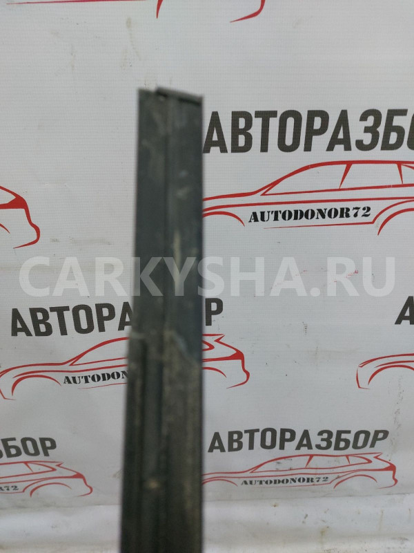 Молдинг стекла двери задней правой Opel Astra J Opel Astra оригинальный номер 13260070