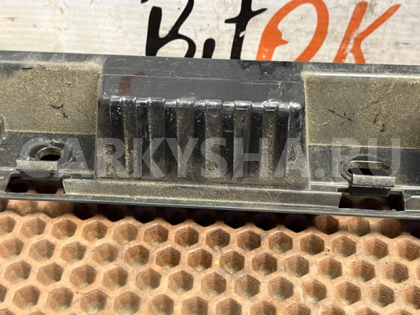 Кронштейн порога BMW X1 оригинальный номер 51 77 2 993 571, 51 77 2 993 571, 51772993571, 2993571, 51 12 2 991 493, 51122991493, 2991493