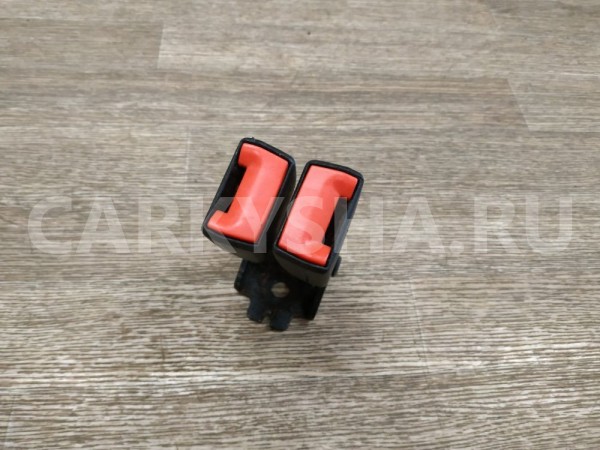 Ответная часть заднего ремня безопасности Land Rover Freelander оригинальный номер 6G9N613K21HCW