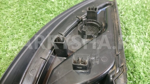 Крышка зеркала внутренняя левая Mercedes-Benz Mercedes-Benz M-klasse 