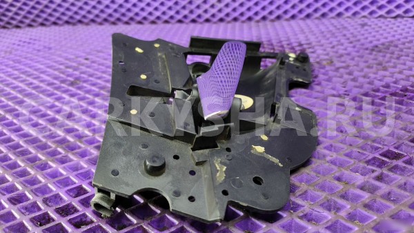 Ручка двери задняя правая Mercedes-Benz W210 Mercedes-Benz E-klasse оригинальный номер 2107660254