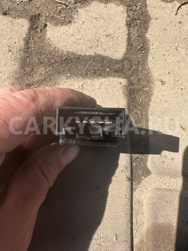 Кнопка задних ПТФ Hyundai Getz I Hyundai Getz оригинальный номер 937301C000