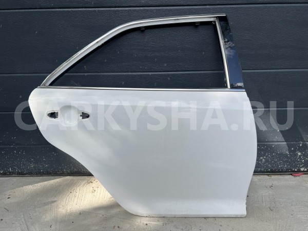 Дверь задняя правая Toyota Camry VII (XV50) оригинальный номер 67003-33210