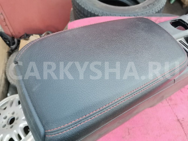 Подлокотник Mercedes-Benz A-класс W176 (2012—2015) Mercedes-Benz A-klasse оригинальный номер A24668008193D16