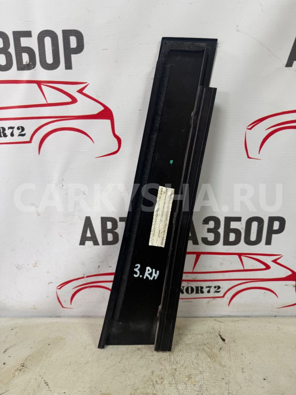 Накладка двери задней правой Chevrolet Cruze J300 Chevrolet Cruze оригинальный номер 94563604