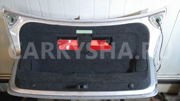 Обшивка крышки багажника Фольксваген Пассат Б6 Volkswagen Passat оригинальный номер 3C5867605K1BS 3C5867605K