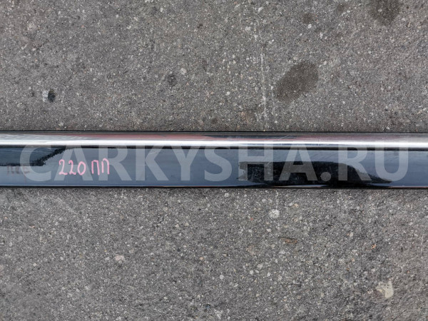 Молдинг двери передней правой Mercedes S W220 Mercedes-Benz S-klasse оригинальный номер A2206900662