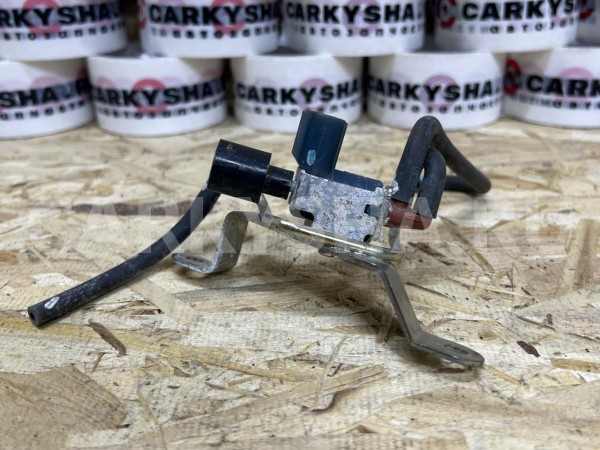 Клапан электромагнитный Toyota Hilux VIII Рестайлинг – пикап двойная кабина оригинальный номер 25804-0E010