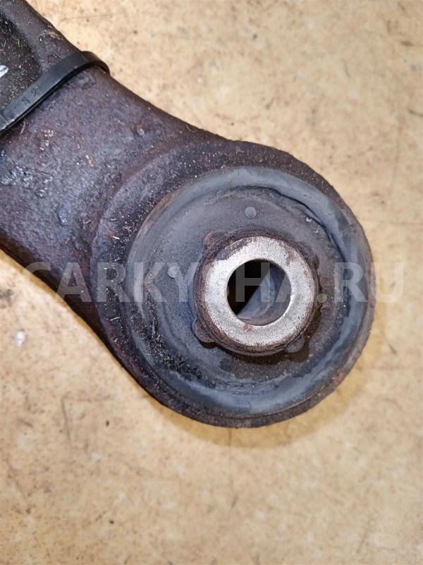 Название детали Рычаг передний правый Модель Peugeot 308 cc Peugeot 408 оригинальный номер 16 431 891 80