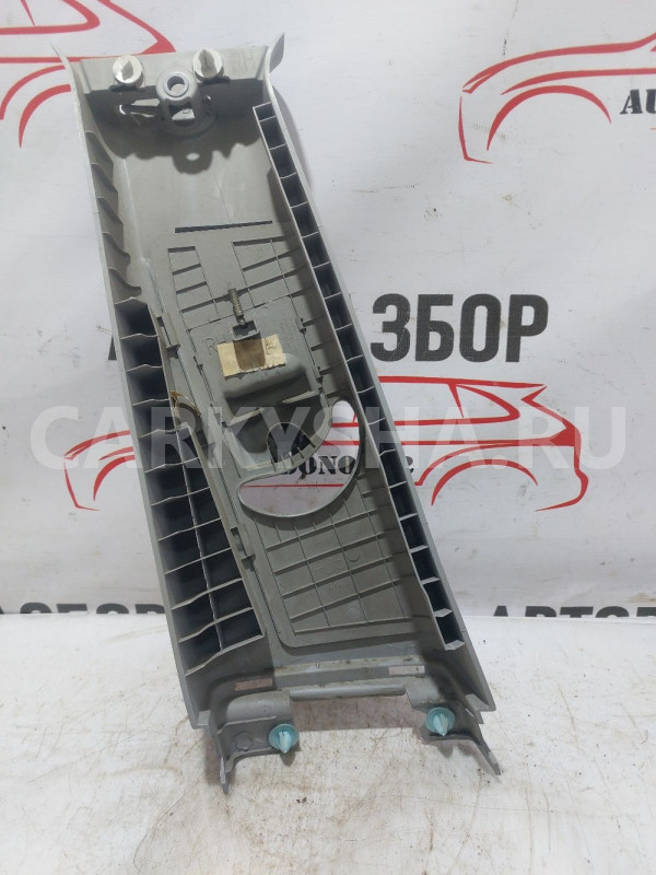 Обшивка средней стойки правая Hyundai I30 FD Hyundai i30 оригинальный номер 858402R000TX