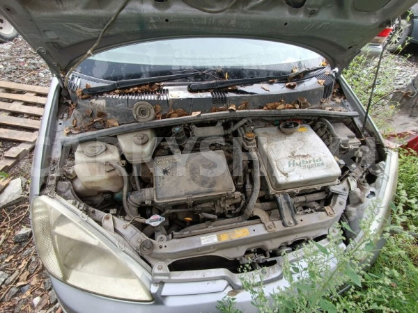 Двигатель в сборе Toyota Prius оригинальный номер 1900021030