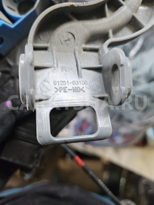 Замок боковой двери Kia Cee'd 