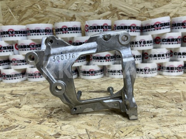 Кронштейн крепления кондиционера Toyota Hilux VIII Рестайлинг – пикап двойная кабина оригинальный номер 88431-0K140