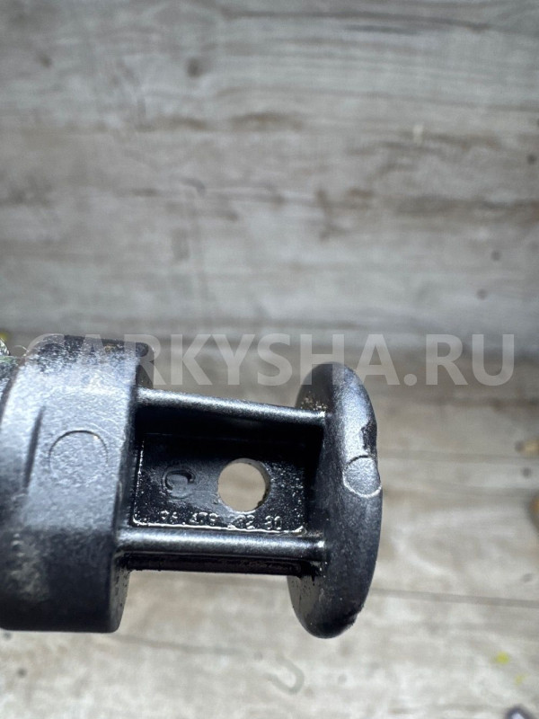 1306E5 Заглушка тройника Citroen-Peugeot Peugeot 306 оригинальный номер 96479282