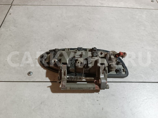 Ручка двери передней наружная левая Nissan Cefiro оригинальный номер 806072Y007