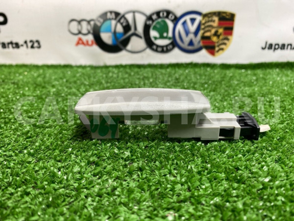 Плафон салонный Volkswagen Passat 2012 Volkswagen Passat 