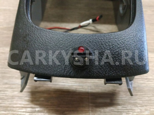 Консоль пола передняя Chevrolet Lacetti 