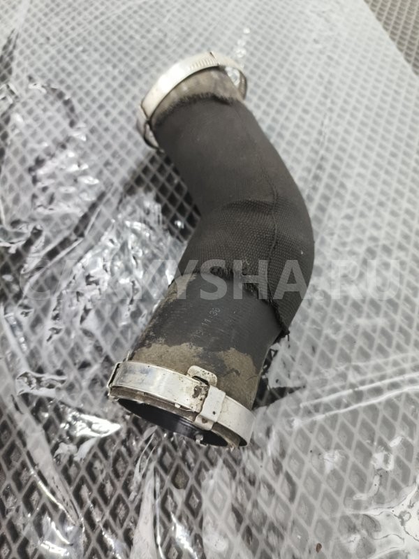 Патрубок интеркулера Audi Q8 2019 4M0145738AG 4M DCB Audi Q8 