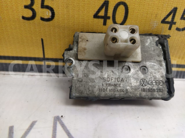 Датчик кондиционера VW Passat B3 Volkswagen Passat оригинальный номер 357820295