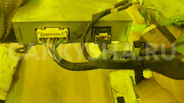 Блок управления рулевой рейкой Daihatsu Mira 