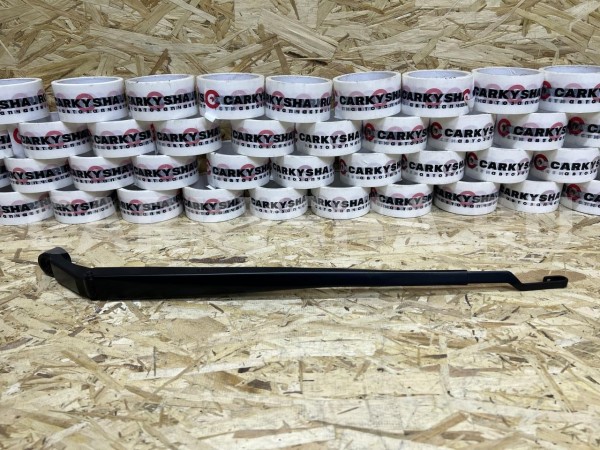 Поводок стеклоочистителя правый Toyota Camry VIII (XV70) Рестайлинг – седан оригинальный номер 85211-06210