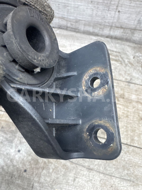 Кронштейн радиатора правый Hyundai Ix35 Hyundai ix35 оригинальный номер 253332S000