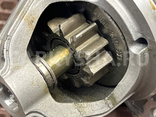 Стартер BMW 3er оригинальный номер 12 41 8 612 576, 12 41 8 612 576, 12418612576, 8612576, 12 41 8 614 519, 12418614519, 8614519