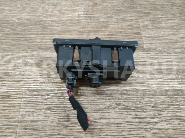 Переключатель света фар Land Rover Freelander 