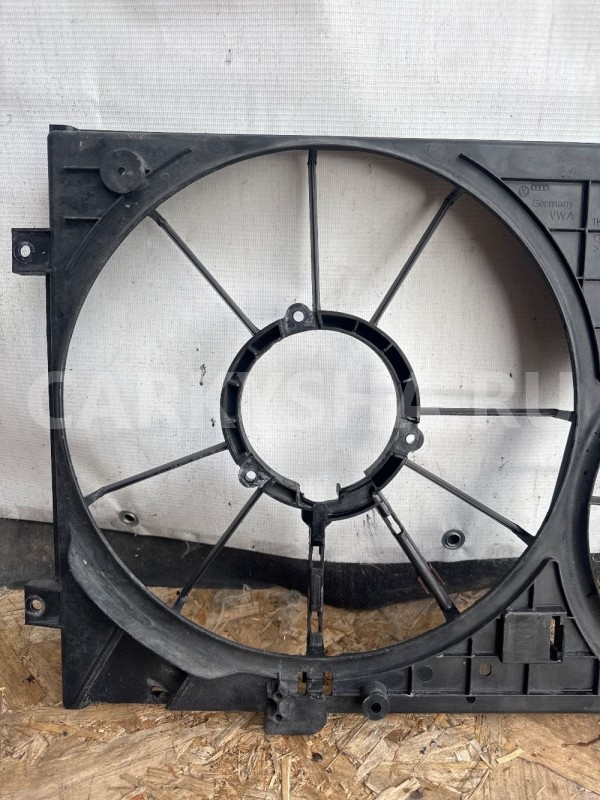 Диффузор на Audi Volkswagen A3 8P Skoda Audi 200 оригинальный номер 1k0121207t