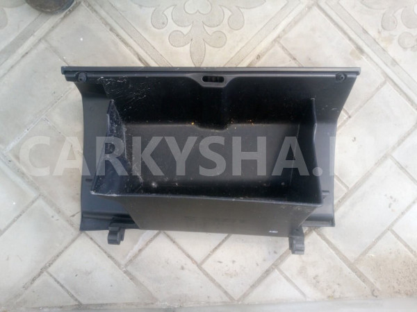 Бардачок Mazda CX-7 Мазда Сх-7 EH156403002 Mazda 2 оригинальный номер EH156403002