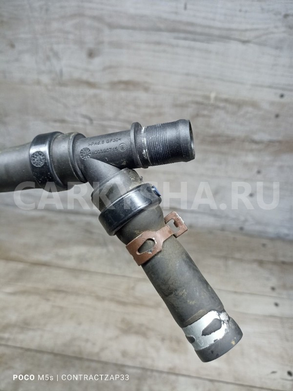 Патрубок системы охлаждения K9K Renault 1.5dt Renault 20 оригинальный номер 800390715